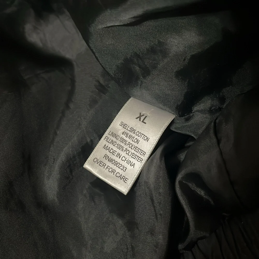 Essentials Puffer - Picture 10 of 10